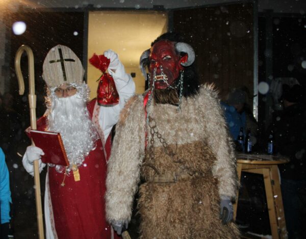 Nikolaus und Krampus Oststeiermark